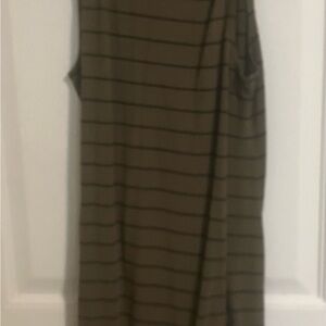 Nice fitting striped dress old navy size small